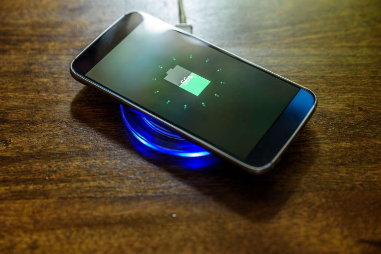 The 5 Best Wireless Chargers for the Samsung Galaxy S20/S20 Plus/S20 Ultra in 2020