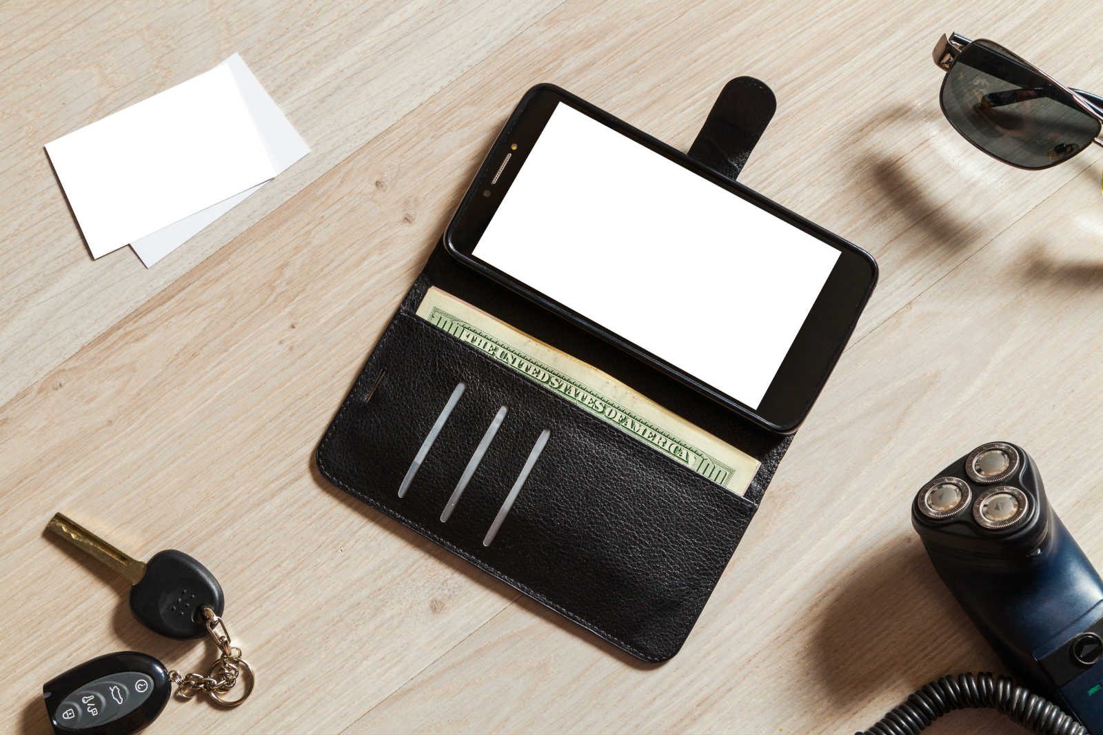 fotografie atoom Doe het niet The 7 Best iPhone SE 2020 Wallet Cases with Card Holder - ESR Blog