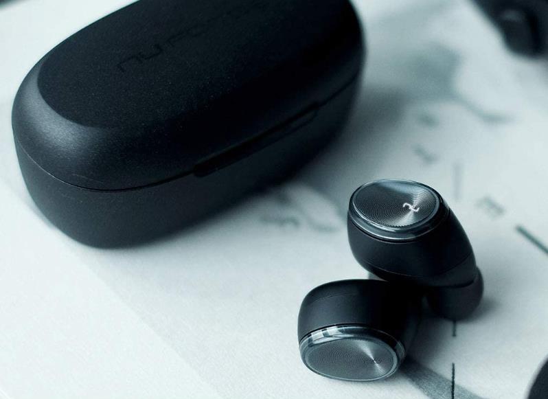 NuForce BE FREE6 Truly Wireless Bluetooth Earbuds