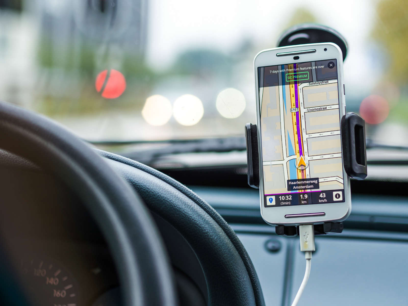 auto dash cell phone holder