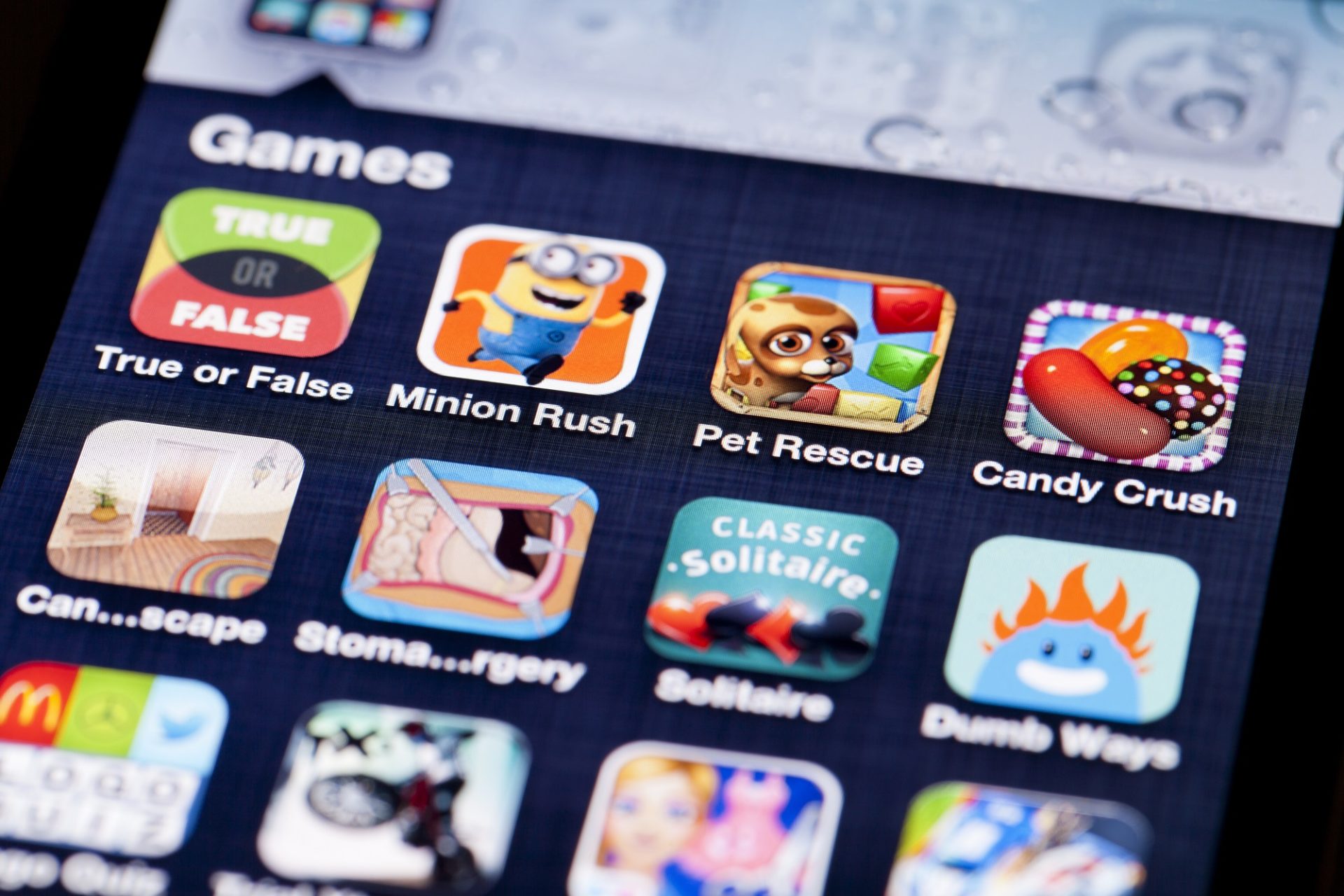 15 Best iPhone Games to Play with Friends in 2020 ESR Blog