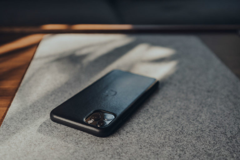 Best iPhone 12 Pro Max Leather Cases in 2020