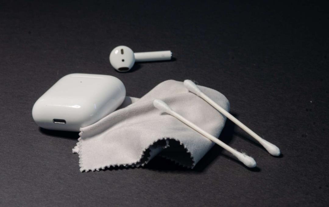 How to clean AirPods