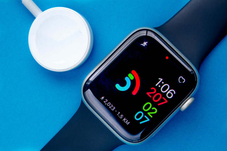 10 Best Podcast Apps for Apple Watch in 2023