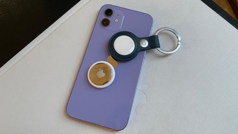 The 7 Best AirTag Holder Cases with Keychain (2021)