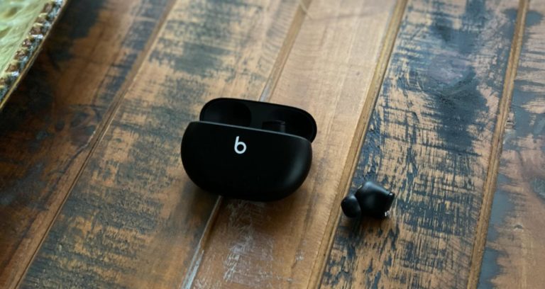 Beats Studio Buds Vs. AirPods Pro: Which is Worth to Buy?