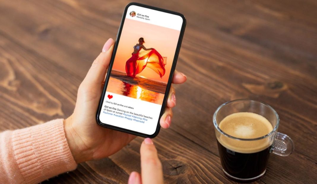 How to Get More Storage on iPhone? (Free & Paid Included) ESR Blog