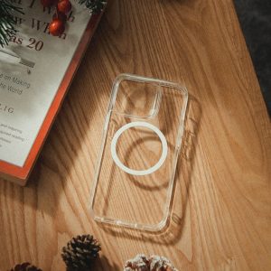 How to Clean a Clear Phone Case That Turned Yellow