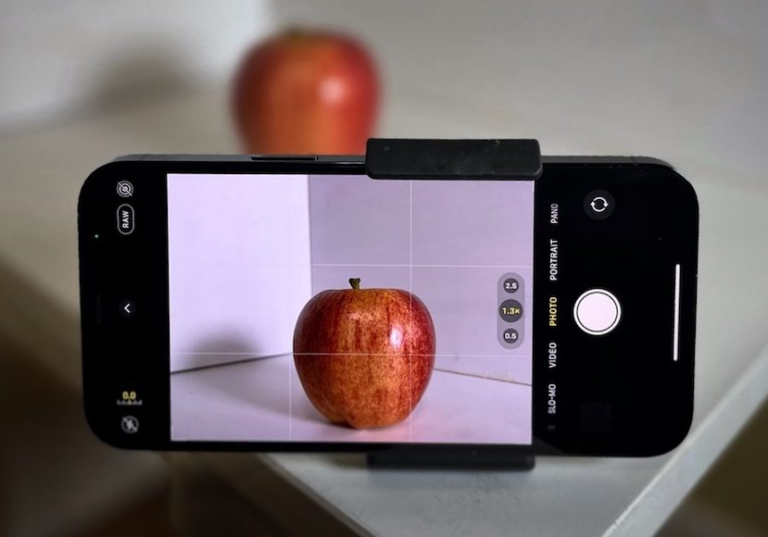10 Easy Fixes to Solve iPhone Camera Keeps Refocusing