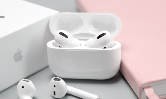 do airpods pro case fit airpods 4